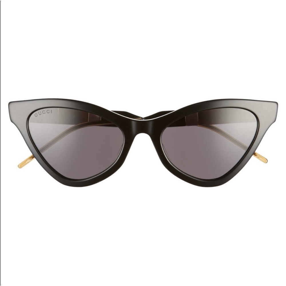 NEW WITH TAGS GUCCI CAT EYE ACETATE SUNGLASSES WITH STONES